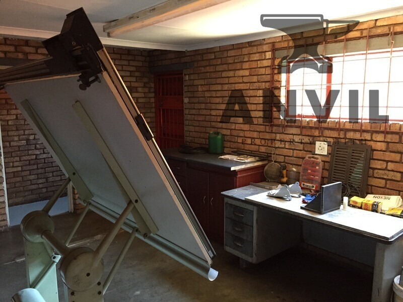 Mini Units, 8 Volschenk Street, Alrode South - Unit 2 - 200sqm workshop to let in mini park in Alrode South property image 8