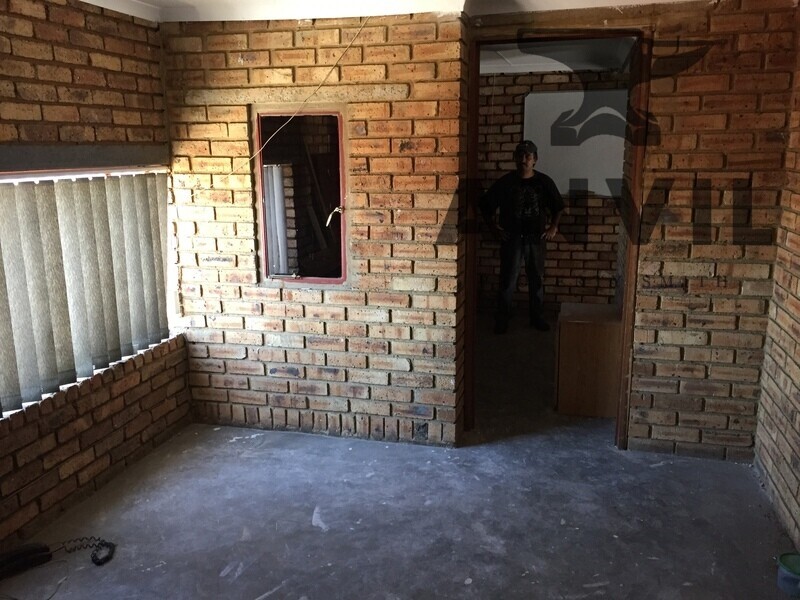 Mini Units, 8 Volschenk Street, Alrode South - 5 Interleading units for sale property image 12