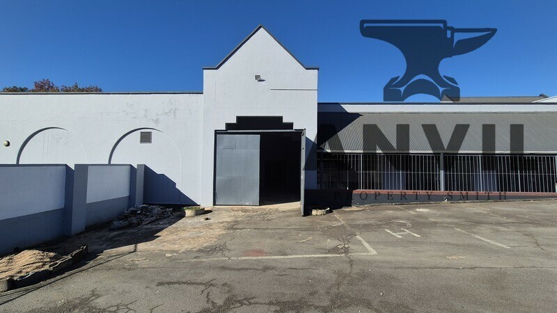 2 Bridge Road: Bridge Centre