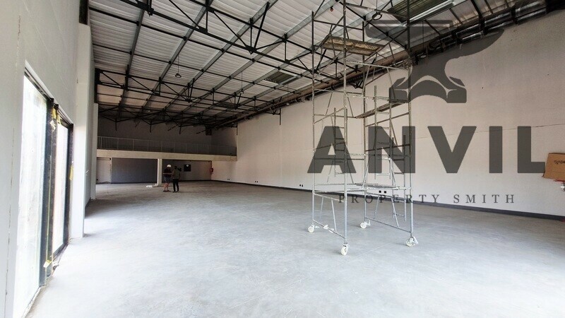 Inside Out Showroom / Warehouse Park - Unit 4 property image 2