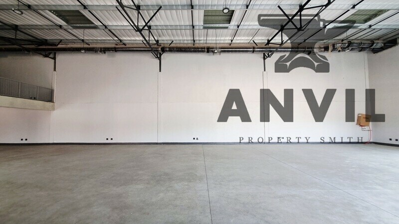 Inside Out Showroom / Warehouse Park - Unit 4 property image 17