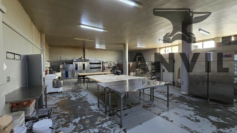 Industrial Unit 277sqm
