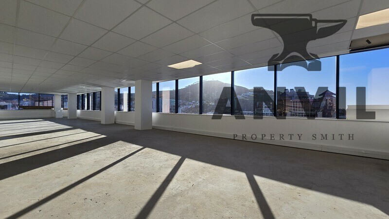 17th Private Floor