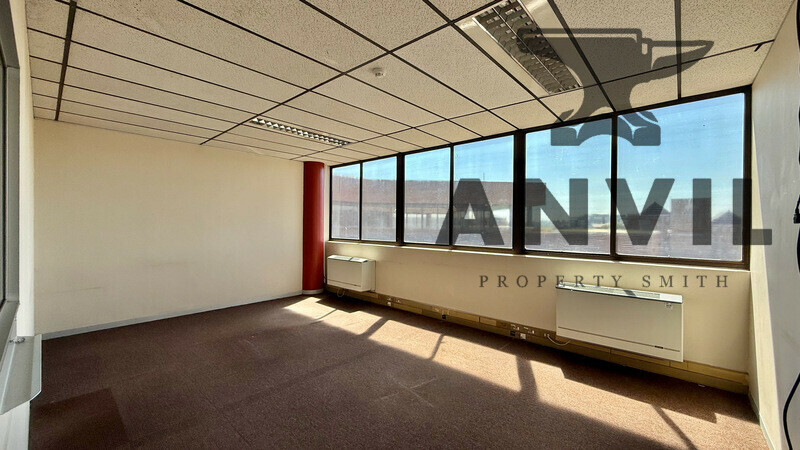 1006 On The Lake Outspan House, Centurion - 5th Floor Unit 5A property image 12