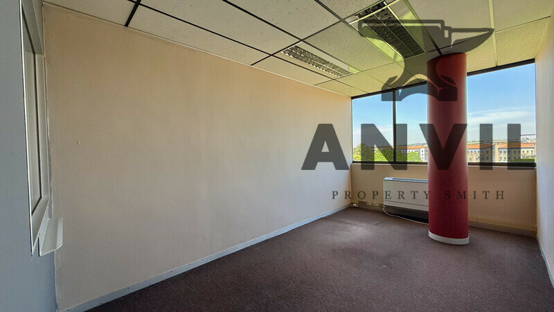 1006 On The Lake Outspan House, Centurion - 5th Floor Unit 5A property image 14