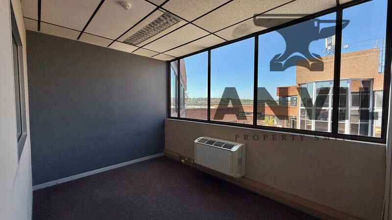 1006 On The Lake Outspan House, Centurion - 5th Floor Unit 5A property image 28