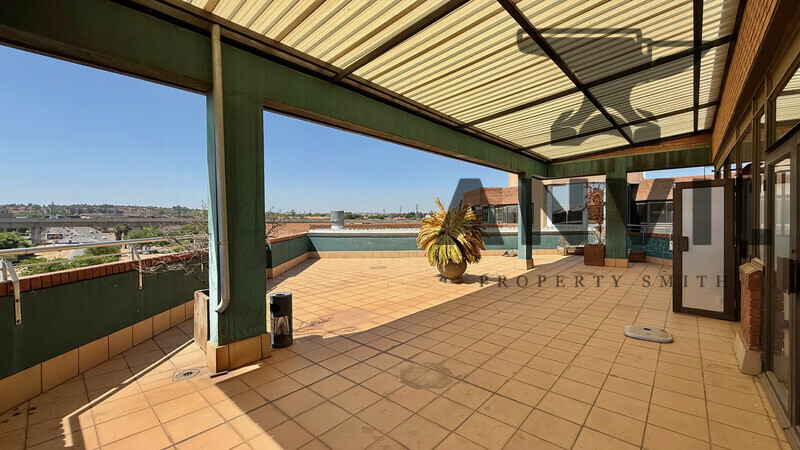 1006 On The Lake Outspan House, Centurion - 5th Floor Unit 5A property image 36