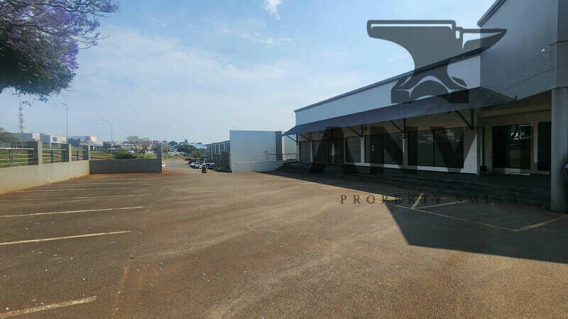 16 Maxwell street - SHOP 3 property image 12