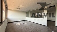Lougardia Building - 305 A, B & C property image 20