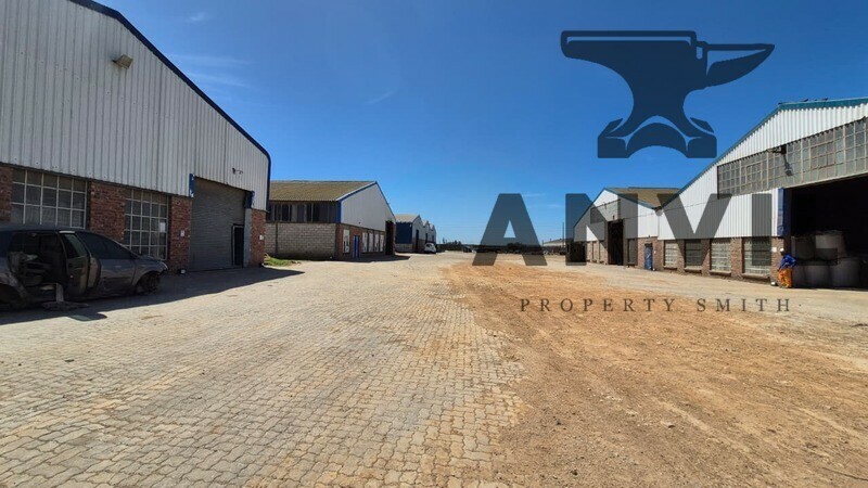 Autocrash Industrial Park, Addo Road, Markman Industrial, Port elizabeth - Large warehouse space to let - Autocrash Industrial Park Addo Rd, Markman property image 3