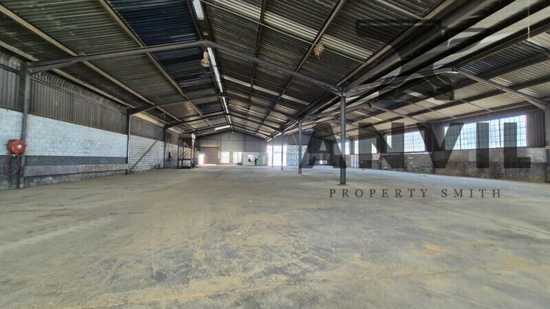 Autocrash Industrial Park, Addo Road, Markman Industrial, Port elizabeth - Large warehouse space to let - Autocrash Industrial Park Addo Rd, Markman property image 6