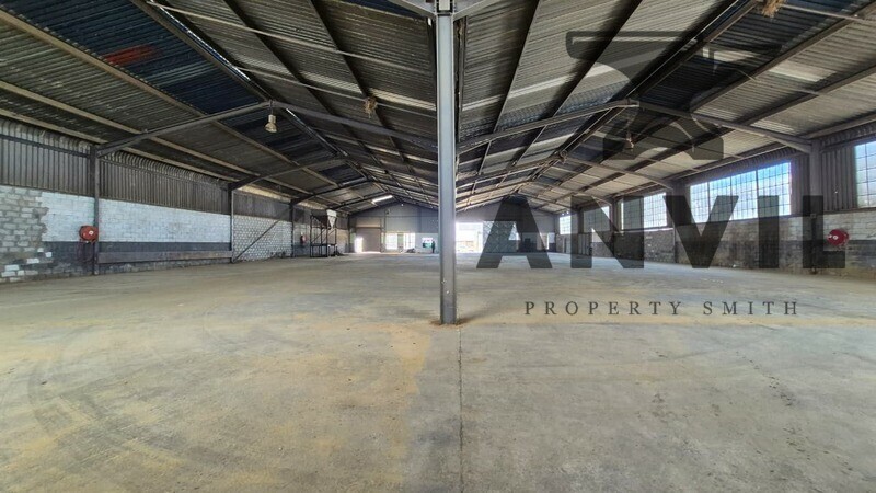 Autocrash Industrial Park, Addo Road, Markman Industrial, Port elizabeth - Large warehouse space to let - Autocrash Industrial Park Addo Rd, Markman property image 9