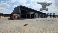Fair Que Business Park - Block A - Warehouse A property image 6