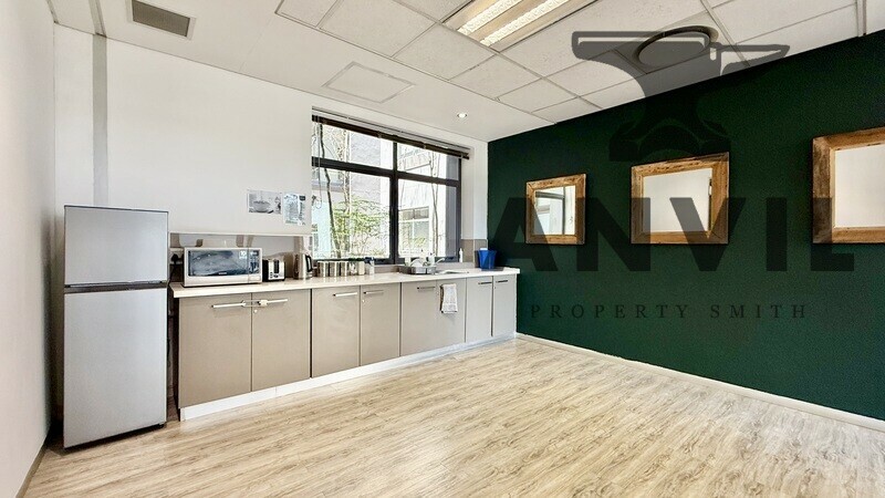 Corobay Corner Block A, Menlyn Maine, Pretoria - Unit 14 property image 19