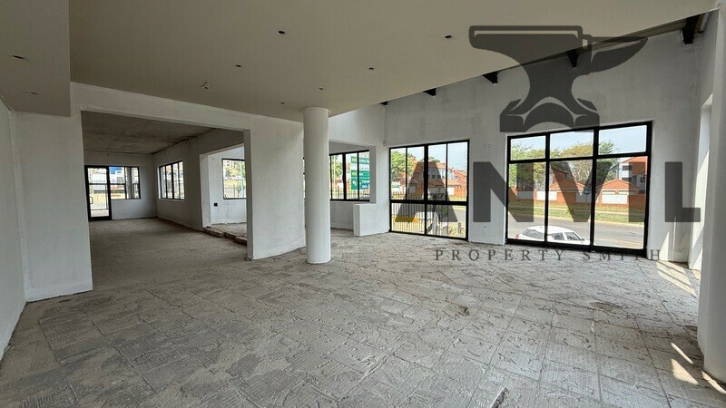 Jean Village - Shop 18 property image 15