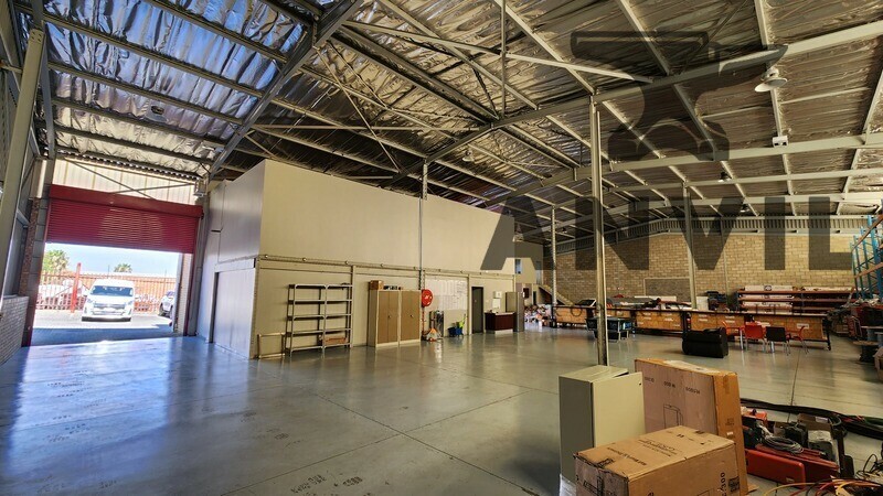 118 Richards Drive  - 260 sqm Unit property image 2