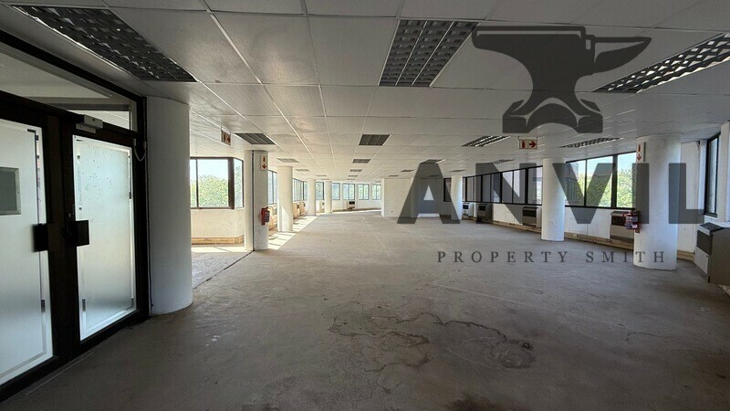 1006 On The Lake Outspan House, Centurion - FF Unit 01B property image 4