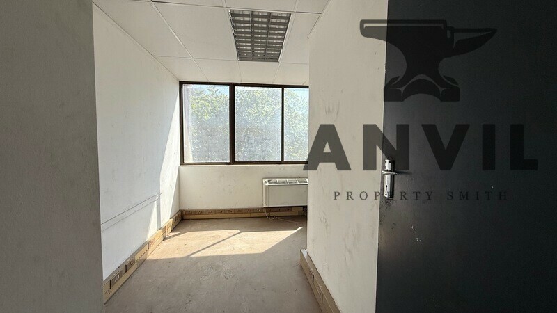 1006 On The Lake Outspan House, Centurion - FF Unit 01B property image 16