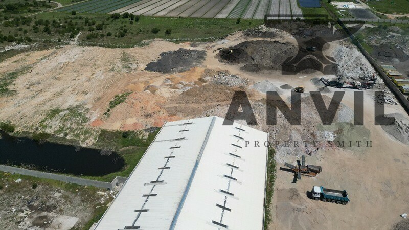 52 Old Lansdowne Rd, Philippi, Cape Town, 7781, South Africa - While Unit 2115/m2 property image 5