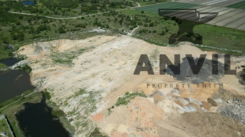 52 Old Lansdowne Rd, Philippi, Cape Town, 7781, South Africa - While Unit 2115/m2 property image 9