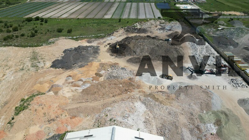 52 Old Lansdowne Rd, Philippi, Cape Town, 7781, South Africa - While Unit 2115/m2 property image 10