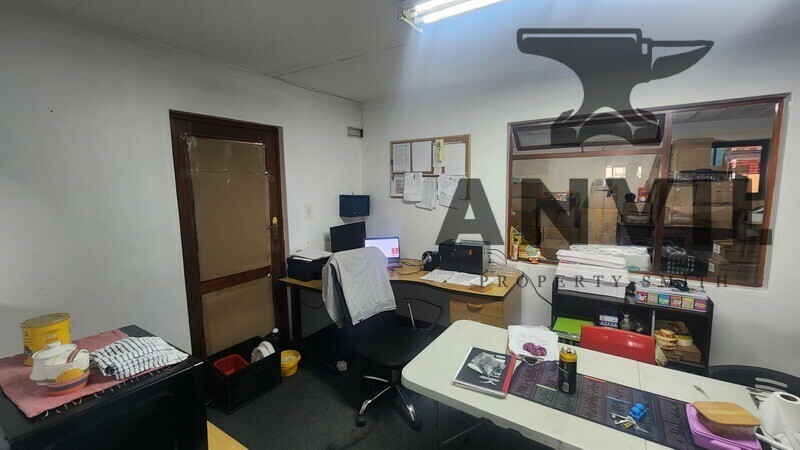 Neulux Industrial Park - Unit E property image 16