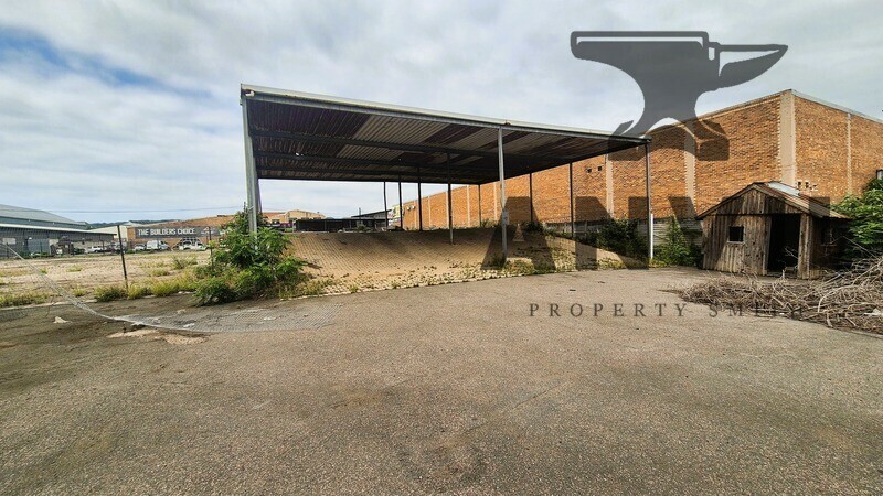 130 Rochdale Road - Entire site property image 4