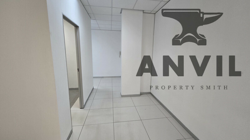 Kamdar House - 1st Floor. Suite 5 property image 3