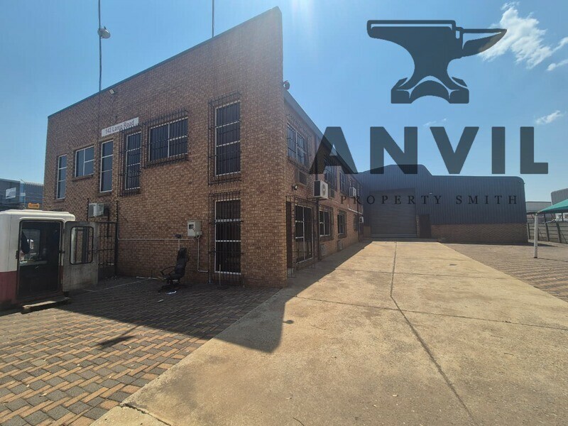 Modern 1,150m² Standalone Facility in Wadeville – Premium Offices & Functional Warehouse