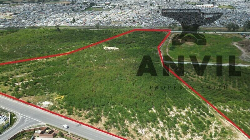 28 Sandringham Rd. - Vacant Land for Sale (5.8802 ha) property image 3