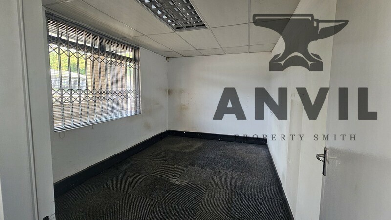 Pentagon Park, Capital Hill, Midrand - Unit 7 property image 4