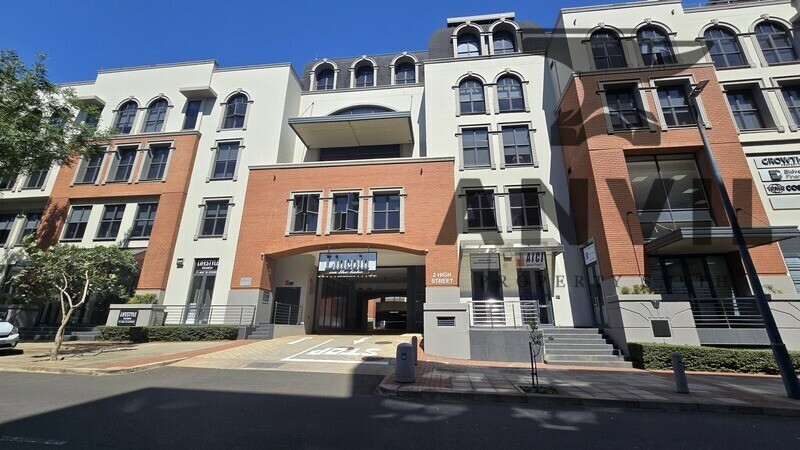 Lincoln on the Lake, Umhlanga New Town Centre, Umhlanga - Portion of First floor - 390m2 - Unit 1003 property image 4