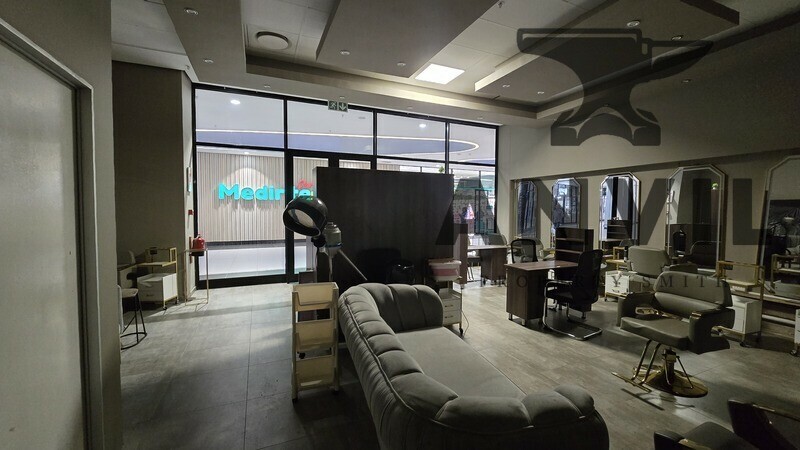 Oceans Mall - Shop 12 property image 10