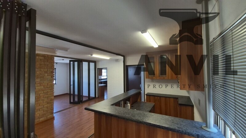 Coronation Court - Unit 11C + 11D property image 9