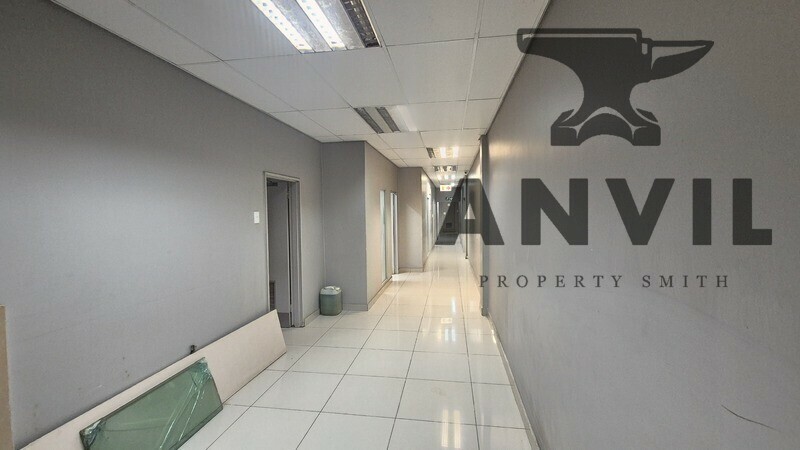 21 Carbineer Heritage Offices - entire building property image 14