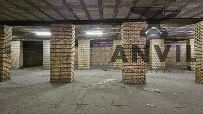 1 Porcelain Road, Olifantsfontein - Low ceiling industrial warehouse property image 6