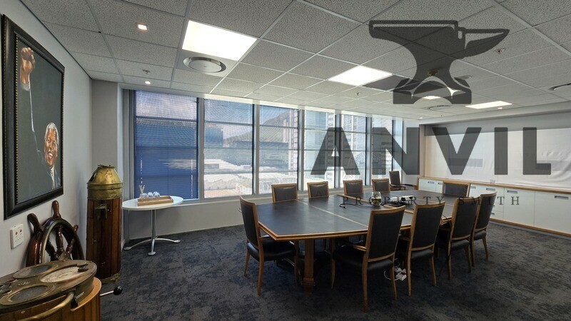 Convention Tower, Corner Heerengracht and Walter Sisulu Aveune - 10th Floor property image 5