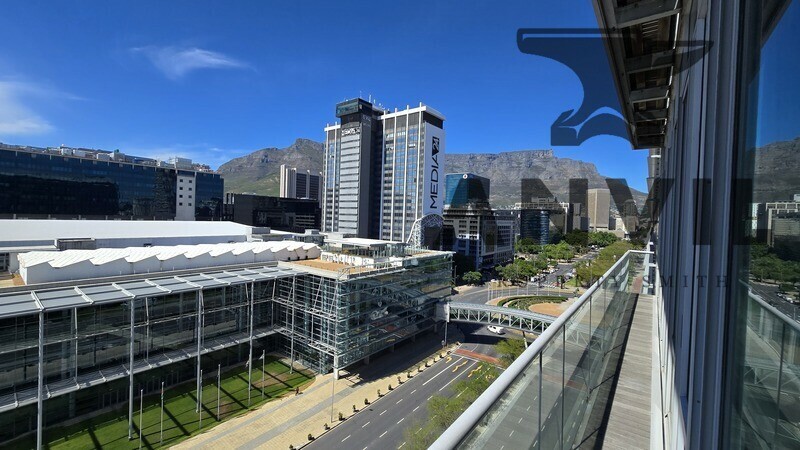 Convention Tower, Corner Heerengracht and Walter Sisulu Aveune - 10th Floor property image 15