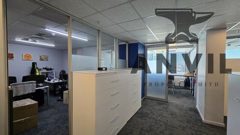 Convention Tower, Corner Heerengracht and Walter Sisulu Aveune - 10th Floor property image 25