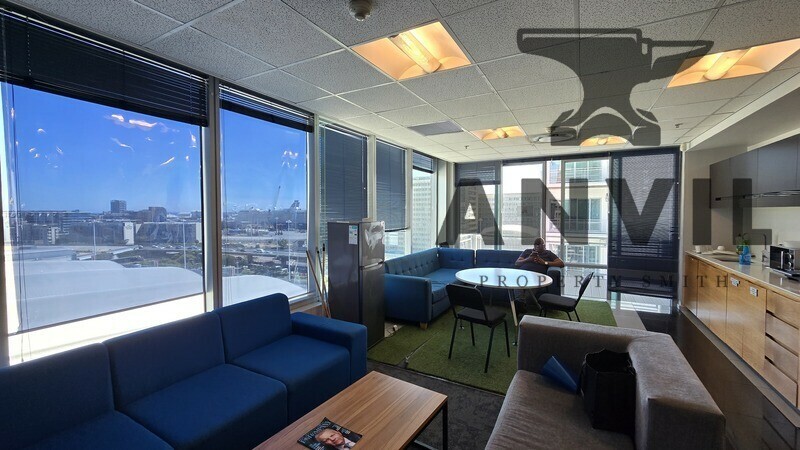 Convention Tower, Corner Heerengracht and Walter Sisulu Aveune - 10th Floor property image 29