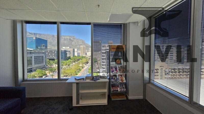 Convention Tower, Corner Heerengracht and Walter Sisulu Aveune - 10th Floor property image 31