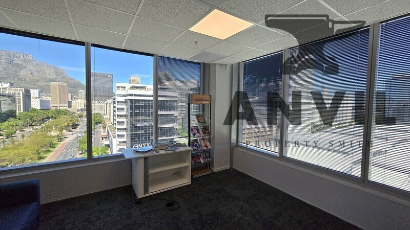 Convention Tower, Corner Heerengracht and Walter Sisulu Aveune - 10th Floor property image 32