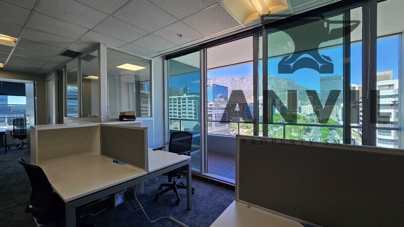 Convention Tower, Corner Heerengracht and Walter Sisulu Aveune - 10th Floor property image 43