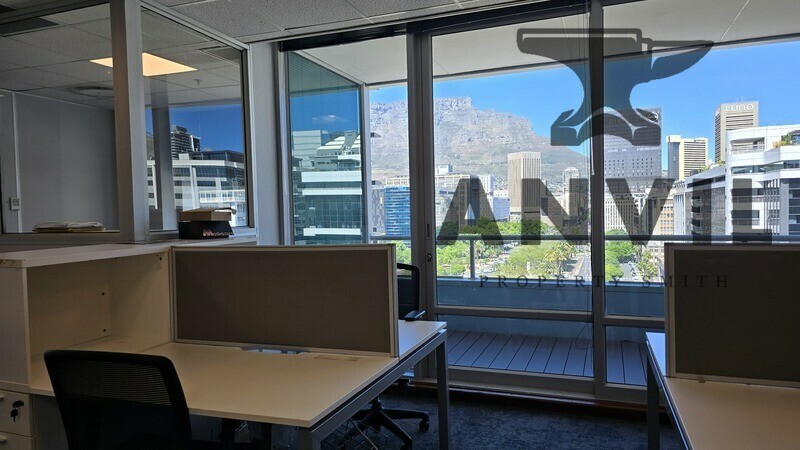 Convention Tower, Corner Heerengracht and Walter Sisulu Aveune - 10th Floor property image 47