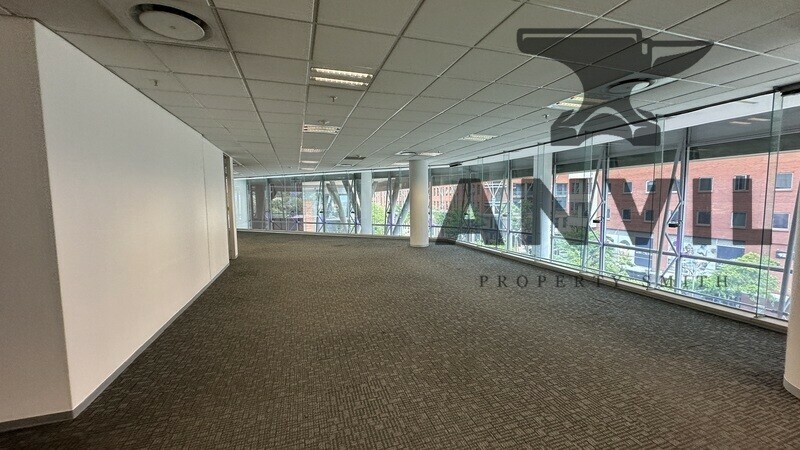 39 Melrose Boulevard - Melrose Arch - Second floor property image 9