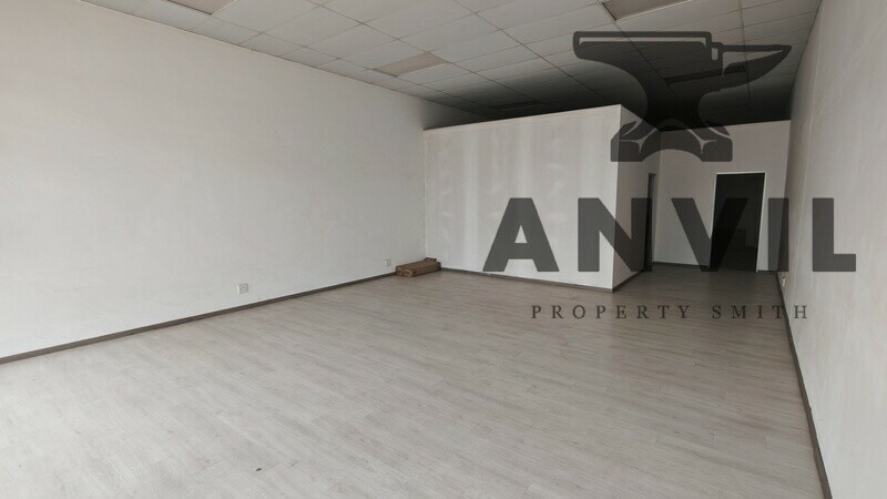 Brakpan Plaza, Brakpan  - Shop 10 property image 3