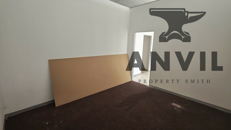 Brakpan Plaza, Brakpan  - Shop 10 property image 6