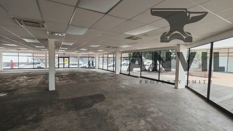 Brakpan Plaza, Brakpan  - Unit 15/ 16 property image 3