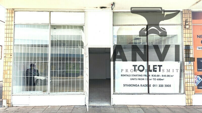 Commercial Office/Retail Property To Let in Vanderbijlpark