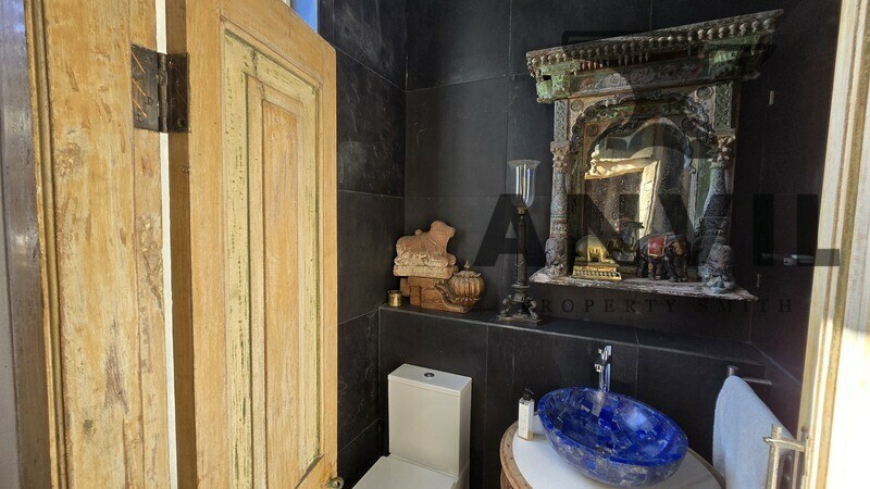 16 Vredehoek Ave - Building property image 20